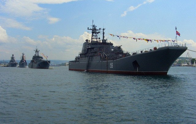 Rusya, Kırım Deniz Üssü'nü yeniden açtı