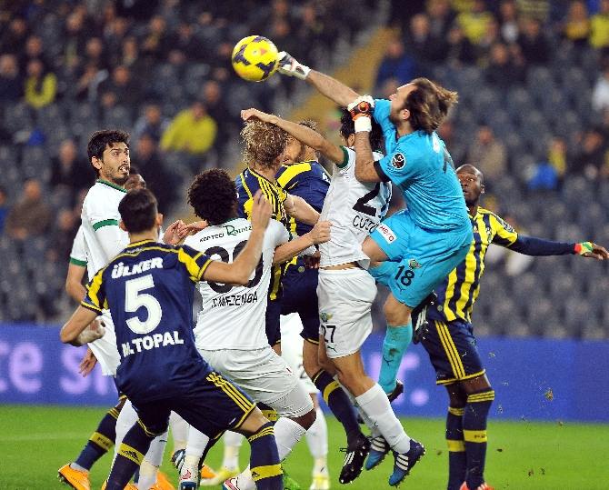 Kadıköy'de ilk yarıda 2 gol var