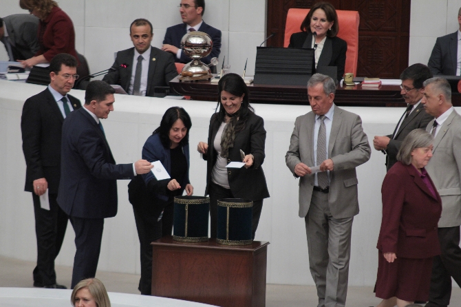 HDP’nin gösterdiği aday, RTÜK'e üye seçildi