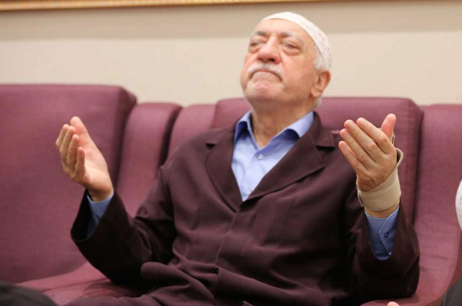 Flaş!.. Flaş!.. Flaş!.. F. Gülen&#039;in yeni videosu çıktı!..