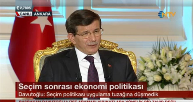 Başbakan Davutoğlu: 'Başarısız olursam emaneti devrederim'