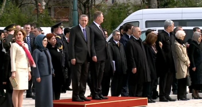 Erdoğan’a Romanya’da resmi tören