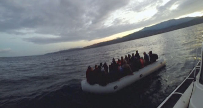 Sicilya açıklarında tekne battı: 40 göçmen ölü