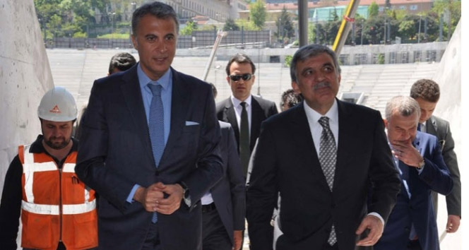 Abdullah Gül stadı öve öve bitiremedi