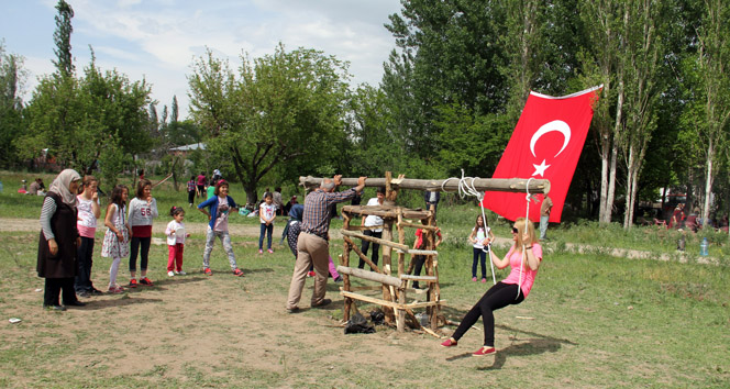 Balkan Türkleri Iğdır'da ata geleneklerini sürdürüyor