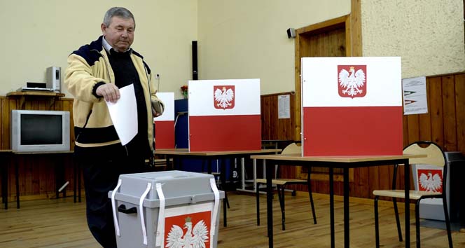 Polonya Cumhurbaşkanını seçiyor