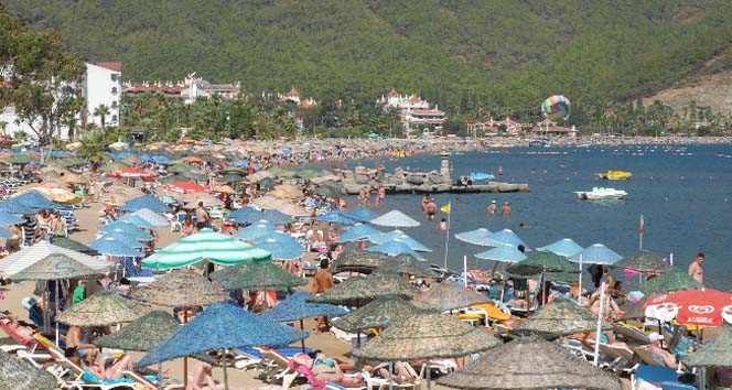 Antalya’ya gelen turist sayısı 3 milyona yaklaştı