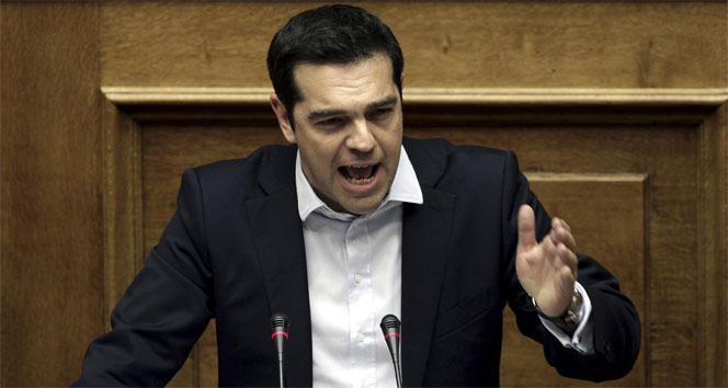 Yunan Parlamentosu'ndan referanduma yeşil ışık