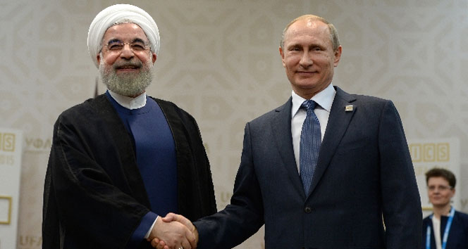 Putin, Ruhani ile buluşup görüştü
