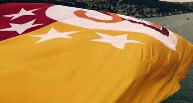 Galatasaray'ın forma sırt sponsoru Çelik Motor oldu