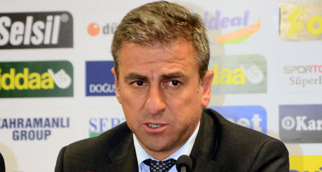Hamzaoğlu: '3 kupa yetmez, yenilerini eklememiz gerekecek'