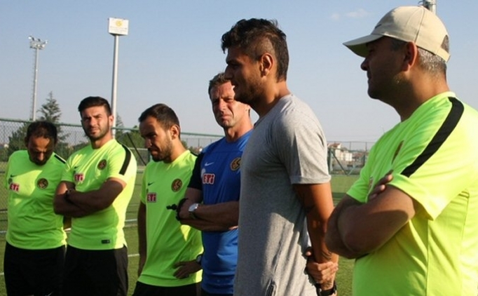 Es-Es'ten Antalyaspor'a transfer