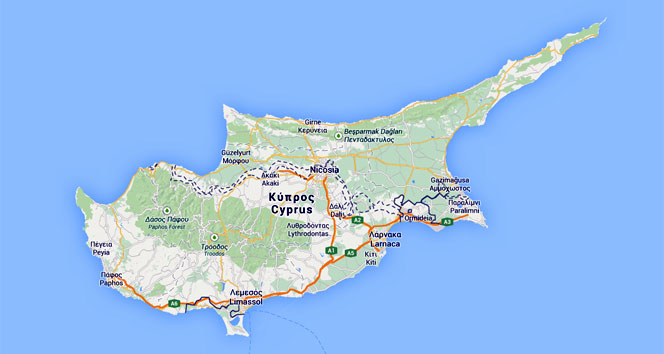 Kıbrıs'ta mülkler komiteden geçecek