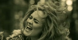 Adele rekor kırdı