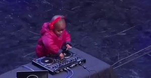 Bu DJ’in yaşı sadece 4 !