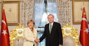 Erdoğan ile görüşen Merkel: &quot;Çok faydalı geçti&quot;