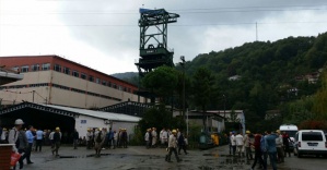 Madendeki yangın sürüyor, müessese boşaltıldı