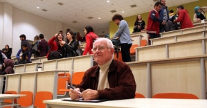 78 yaşında Hukuk Fakültesi öğrencisi oldu