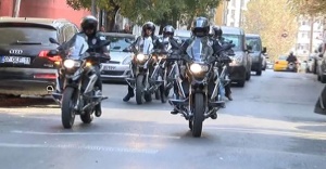 Okullar artık onlara emanet