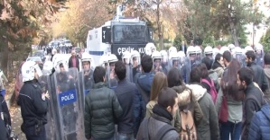 Polisle öğrenciler arasında gerginlik: 4 gözaltı