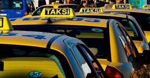 Taksi minibüs ve dolmuş durakları İSPARK’a emanet
