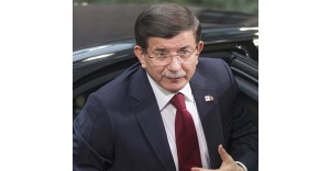 Başbakan Davutoğlu, Suriye eski Başbakanı ile bir araya geldi
