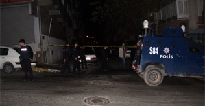 Hücre evine baskında çatışma çıktı: 2 terörist ölü, 4 polis yaralı!