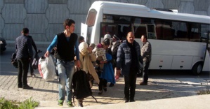 95 kaçak göçmen ve 11 insan taciri yakalandı