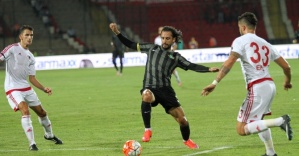 Akhisar Belediyespor 3 futbolcu ile yollarını ayırdı