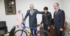 Cumhurbaşkanı Erdoğan’dan bisiklet istemişti