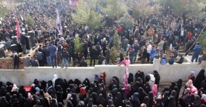 Hizbullah lideri,İstanbul&#039;daki mezarı başında anıldı