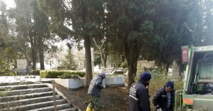 Koç’un cenazesi için mezarlıkta hummalı bir çalışma yapılıyor