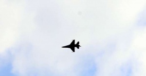 8 F-16 ile Suriye sınırında devriye uçuşu
