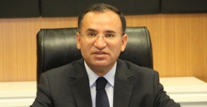 Adalet Bakanı basına yönelik saldırıları kınadı