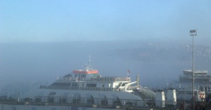 Boğaz’da gemi trafiğine sis engeli