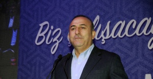 Dışişleri Bakanı Çavuşoğlu Rum gazetesine konuştu