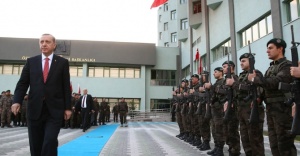 Erdoğan stratejik bir komutanlığı daha ziyaret etti