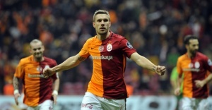 Galatasaray’da Podolski sevinci