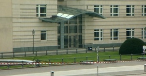 ABD Büyükelçiliği önünde bomba alarmı