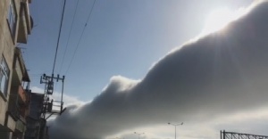 Gökyüzünde ilginç sis bulutu görüntüsü