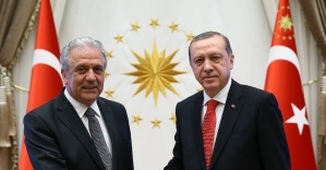 Cumhurbaşkanı Erdoğan, AB Komiserini kabul etti