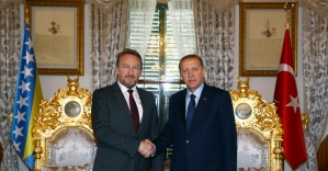 Erdoğan İzzetbegoviç’le görüştü