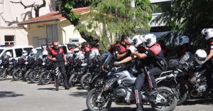 İzmir polisinden dev tatbikat