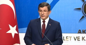 Başbakan Davutoğlu açıkladı: AK Parti olağanüstü kongreye gidiyor