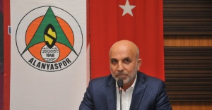 Alanyaspor’da Hasan Çavuşoğlu güven tazeledi