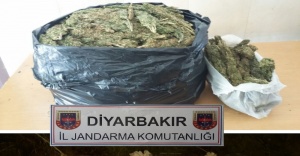 Diyarbakır’da 52 kilo esrar ele geçirildi