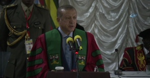 Erdoğan’a Uganda’da fahri doktora unvanı verildi