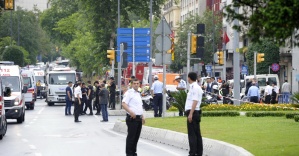 İstanbul’da bombalı saldırı: 7 şehit, 4 ölü, 36 yaralı