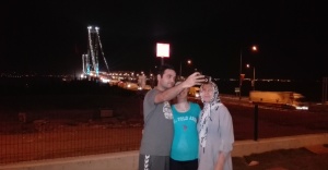Akına uğrayan Osmangazi Köprüsü’nde selfie çılgınlığı
