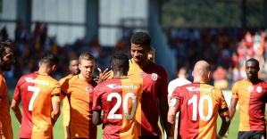 Galatasaray Zürih’i rahat geçti